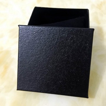 Paper watch storage box