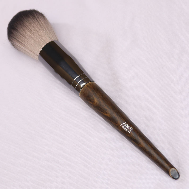 14 Solid wood Makeup Brush 4