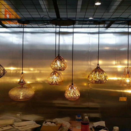 Modern Indoor Metal Round Ball Pendant Lamp