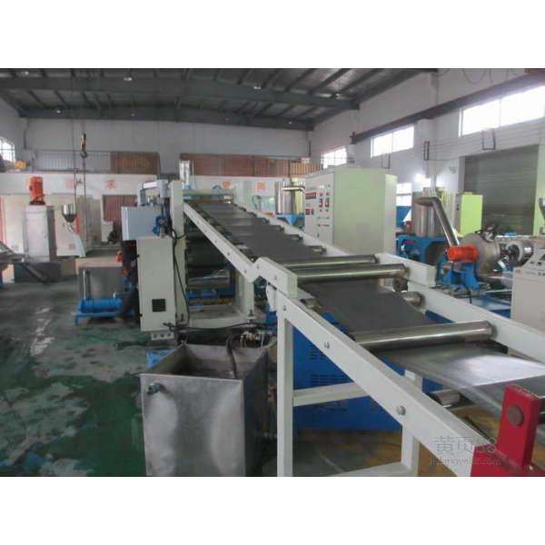 PP/PE/PVC/ABS/PMMA/PC sheet extruding production line