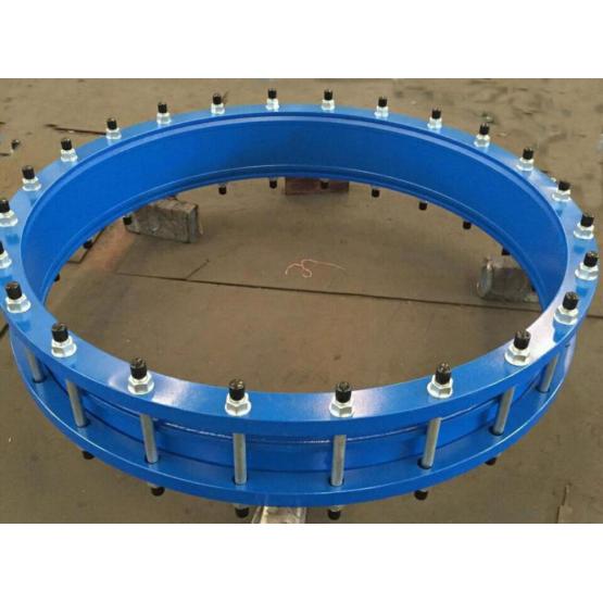 Dedicated ductile iron flange adaptor