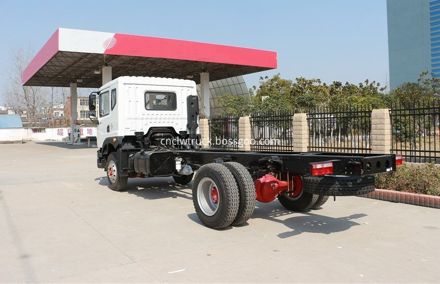 water delivery truck chassis 4