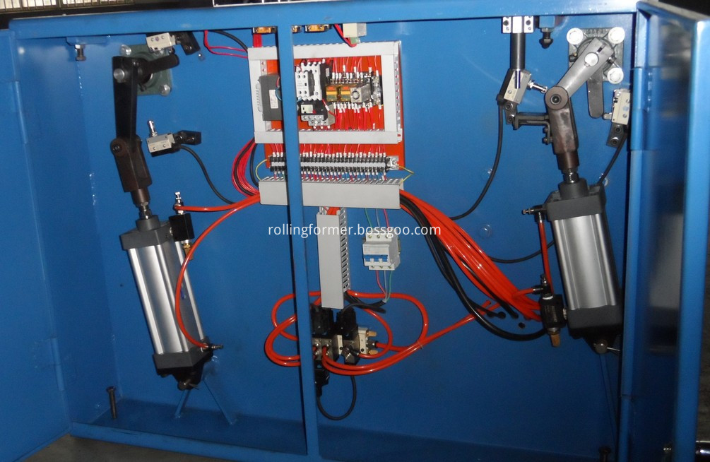 automatic chamfering machine