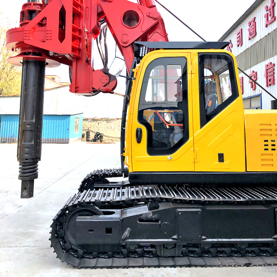 Crawler undercarriage hydraulic pile boring machine