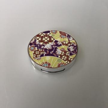 3D pattern round compact case