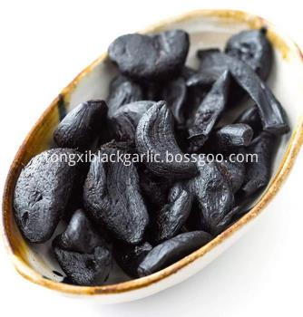 peeled black garilc