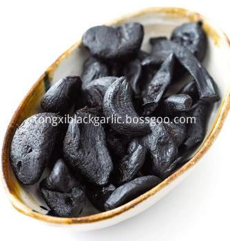 peeled black garlic