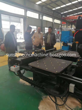 plate punching machine