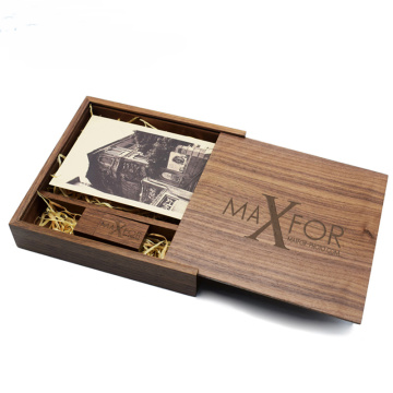 Wedding memory gift box with USB flash drive