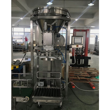Double screw feeding and packaging machine