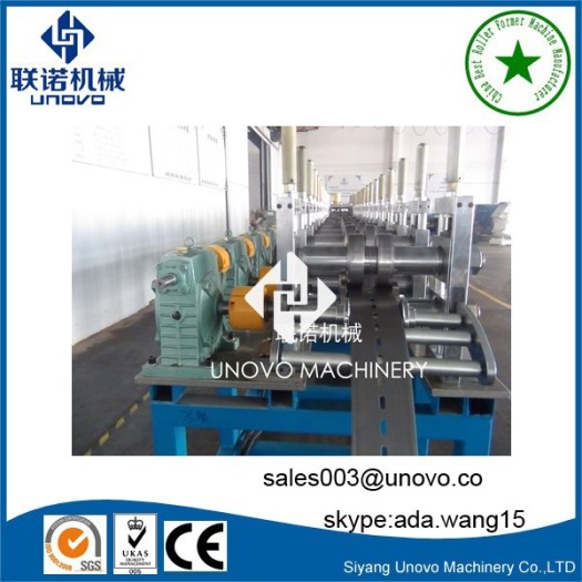 photovoltaic solar panel rack roll forming machine