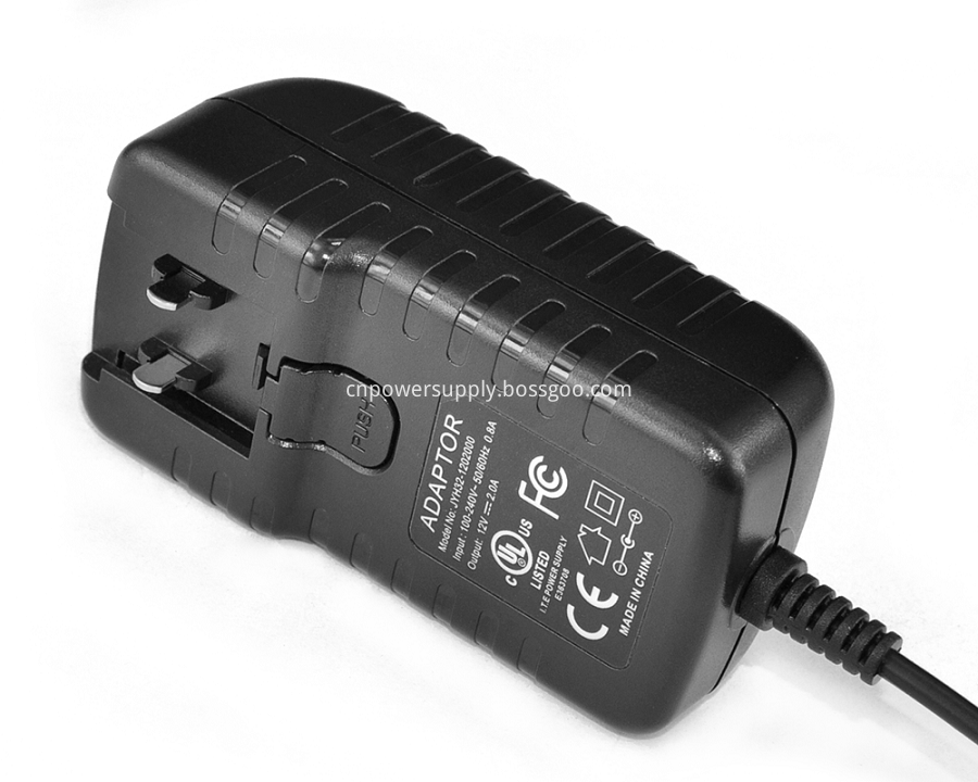 Interchangeable Plugs Wall Charger 19V