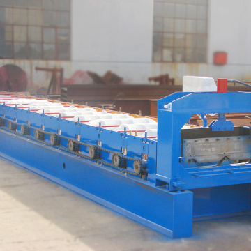 Factory customized 788mm width joint hidden metal plate rolling machine