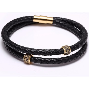 Black cowhide magnetic buckle bracelet