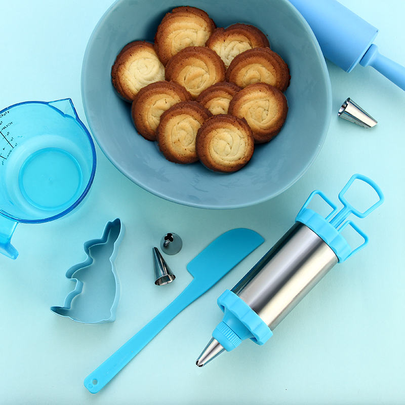 Stainless Steel Hand Biscuit and Cookie Press Gun set with decorating tips