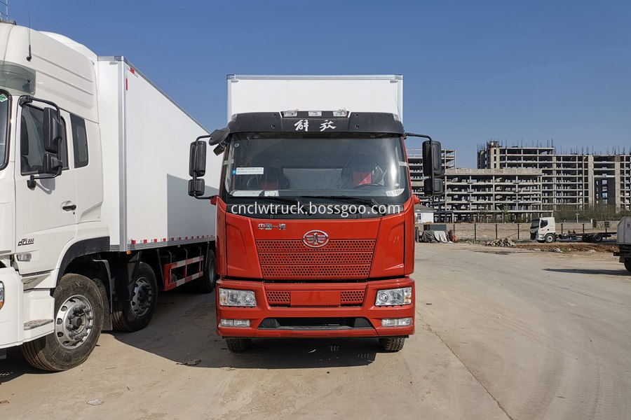 18 ton refrigerated truck 4