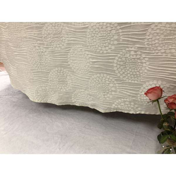 2018 Popular Classic New Design White Jacquard Table Cloth