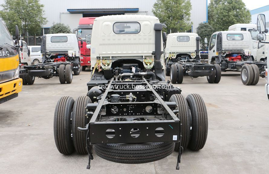 wrecker tow truck chassis 4