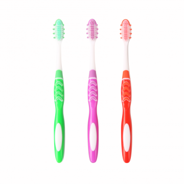 Chinese Cheap whitening Clear OEM Toothbrush 2019
