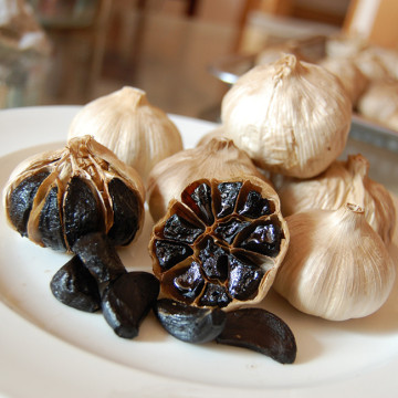 Good Taste Fermented Black Garlic 6 Cm Bulbs