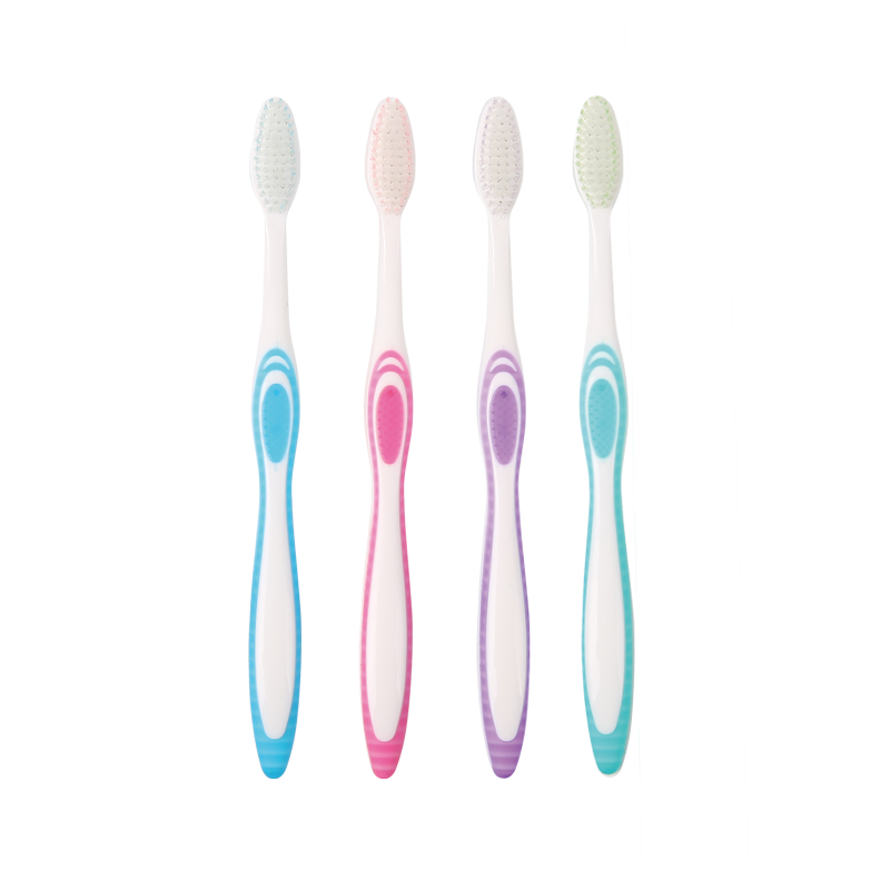2019 OEM  Non-Slip Oral Care Cleaning Adult Toothbrush