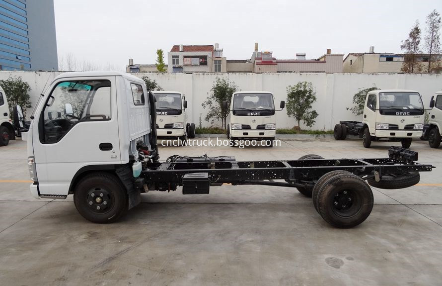 Accident Recovery trucks chassis 3