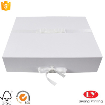Fancy Customized Folding Gift Packaging Box