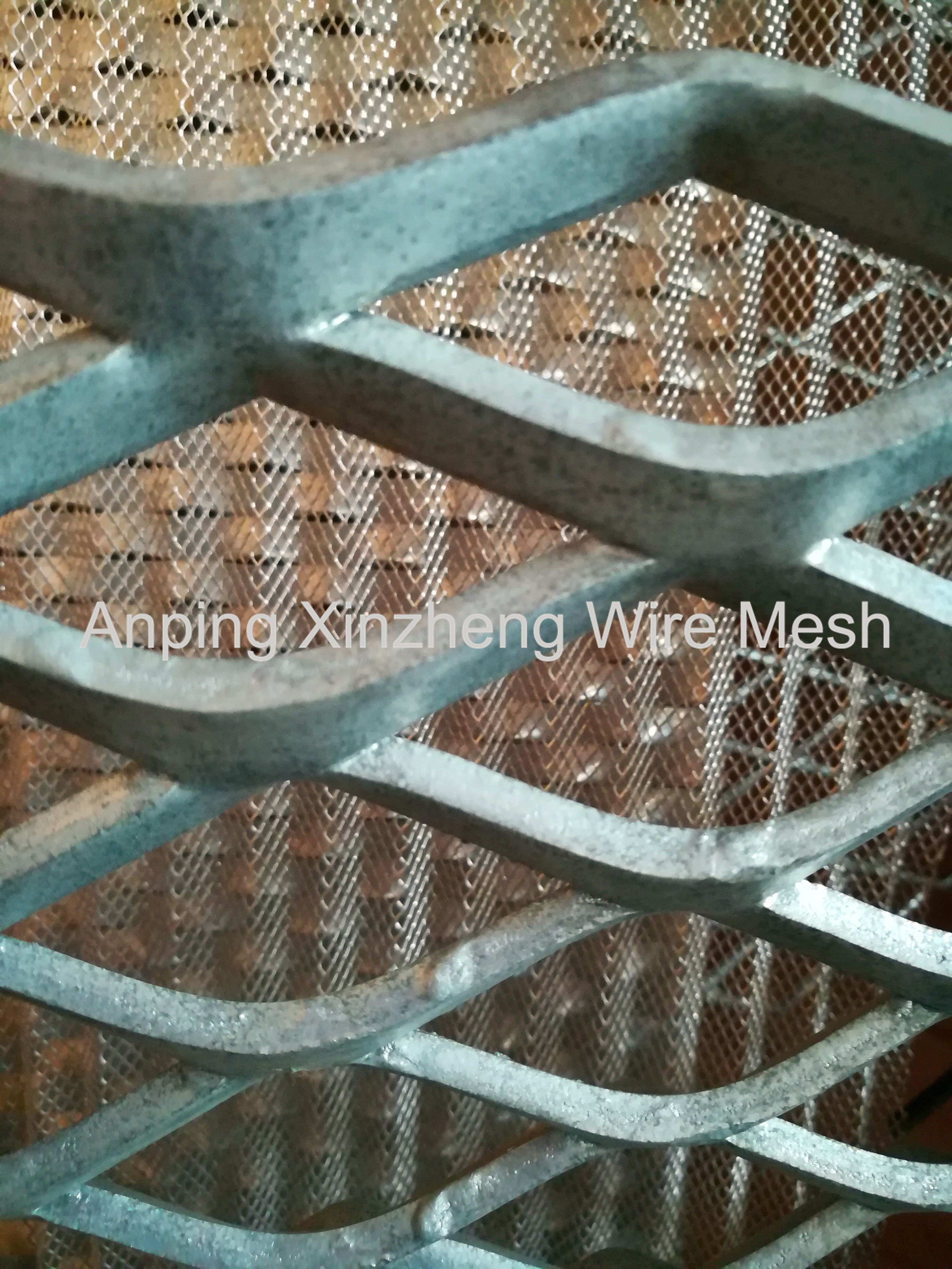 Expanded Mesh