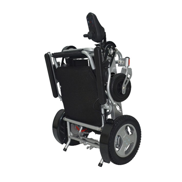 Light folding wheelchair 