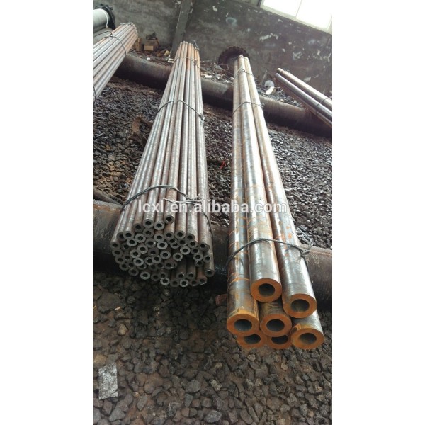 API 5L hot rolled/cold drawn seamless steel pipe