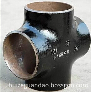 Pipe equal cross 