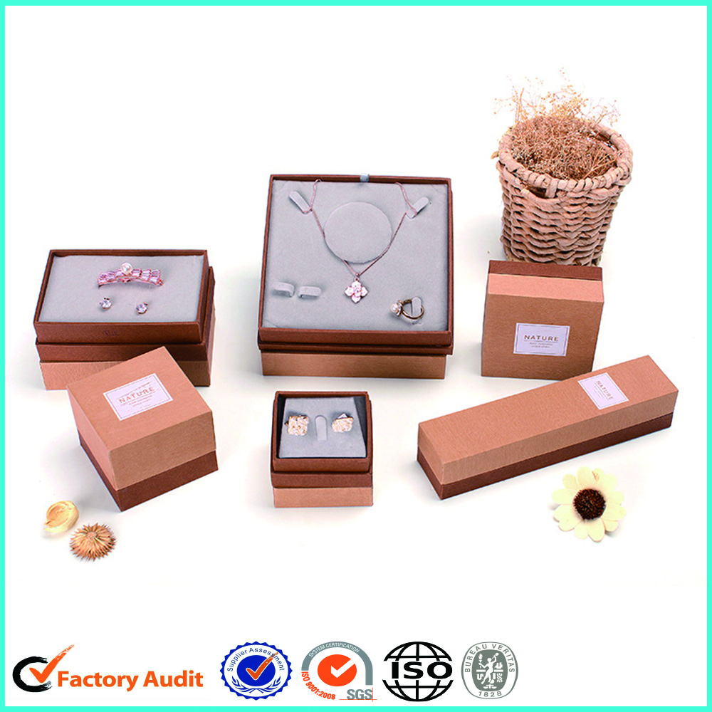 Customize Jewelry Paper Box With Velvet Insert