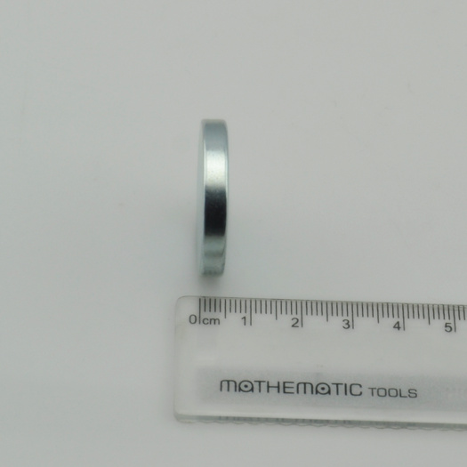 Super Strong Rare Earth Neodymium Disc Magnet