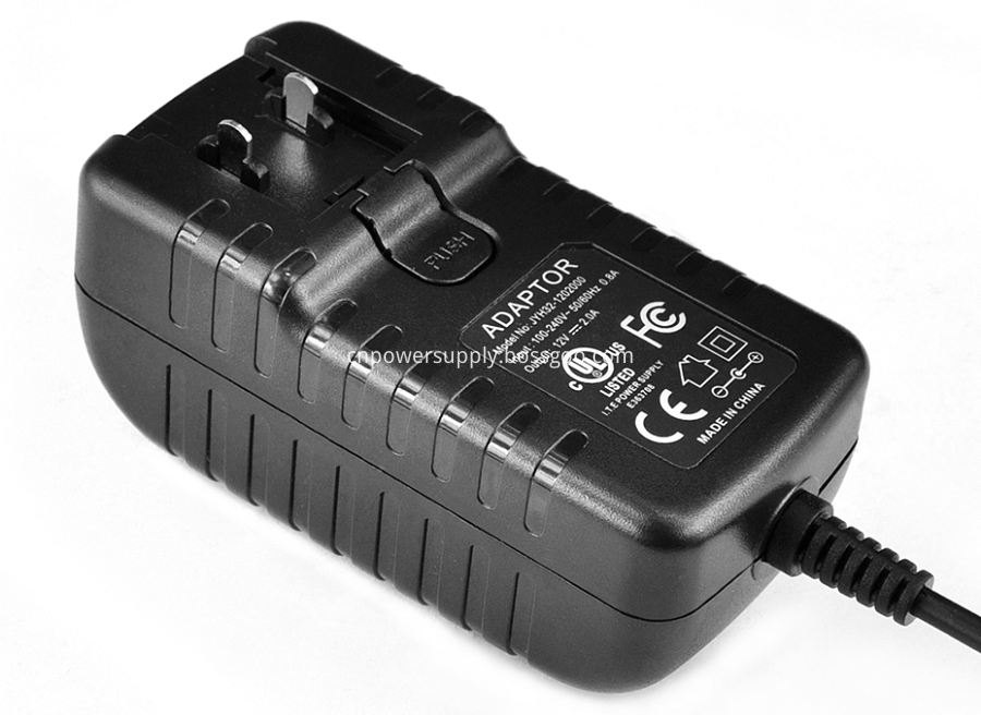 ITE 16V1000MA Interchangeable Plug Power Adapter