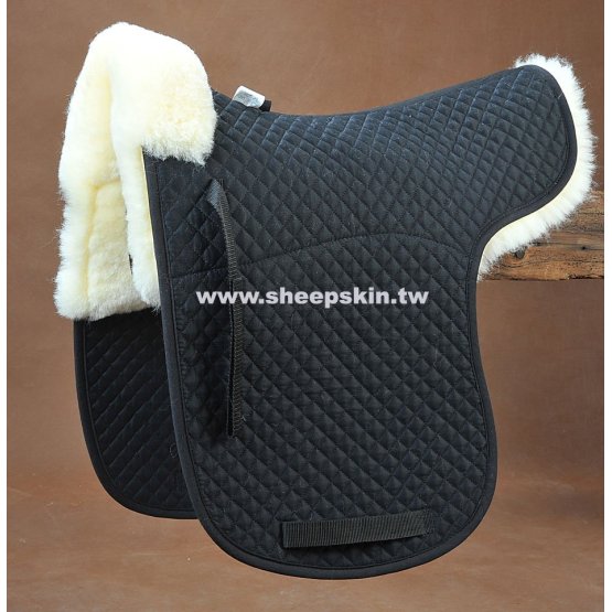 Sheepskin saddle pad