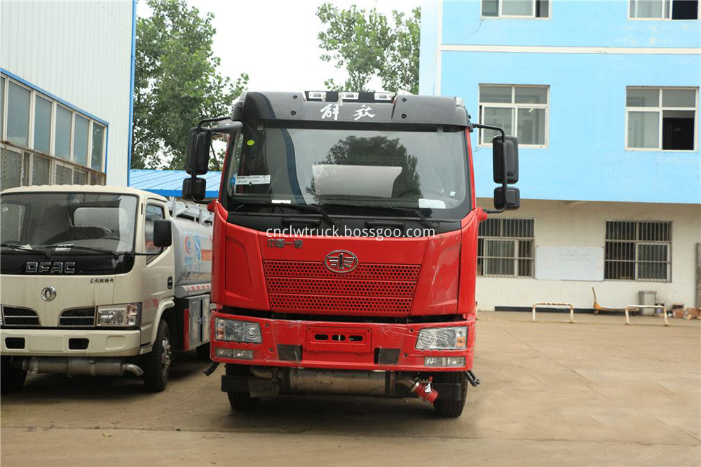 fuel transport tanker truck 1
