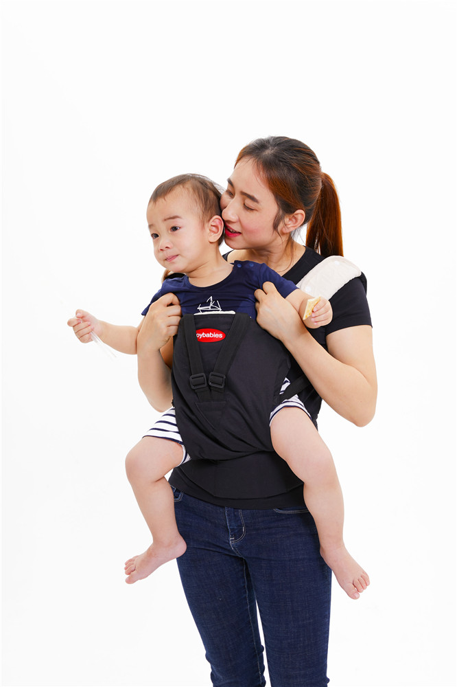 Windproof Hooded Cotton Baby Carrier
