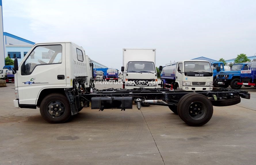 Medium Duty Towing truck chassis 2