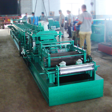 Low cost c channel steel roll forming machine
