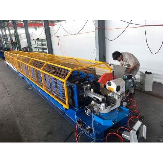 Welded pipe downspout roll forming machine