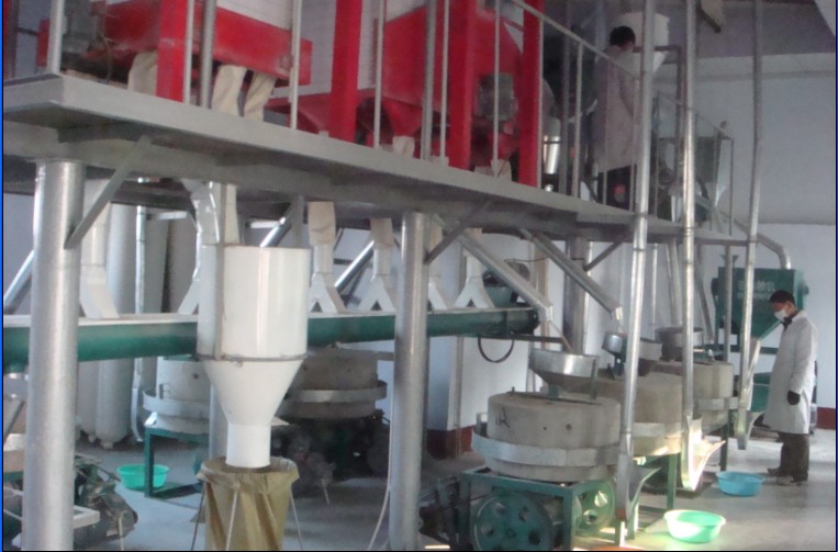 Stone mill flour machine