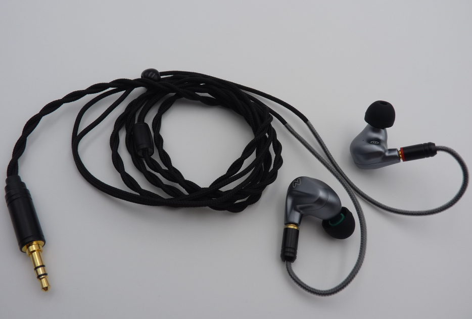 HiFi Earbuds with Detachable MMCX Cable