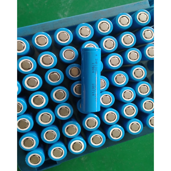 3.6V 18650 2200mah lithium-ron NCM battery