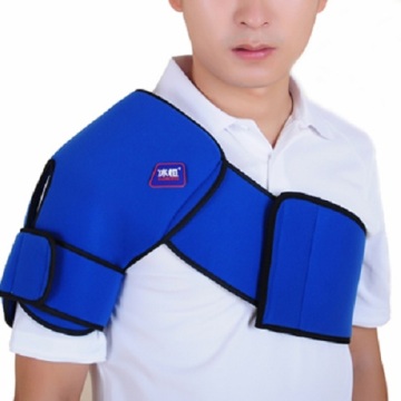 Shoulder cold therapy wrap with ice gel pack