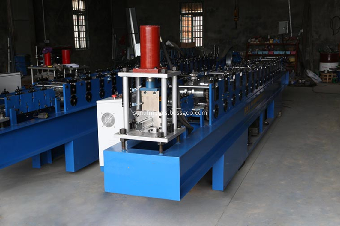 Door frame roll forming machine