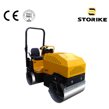 Two tons ride on road roller vibrator