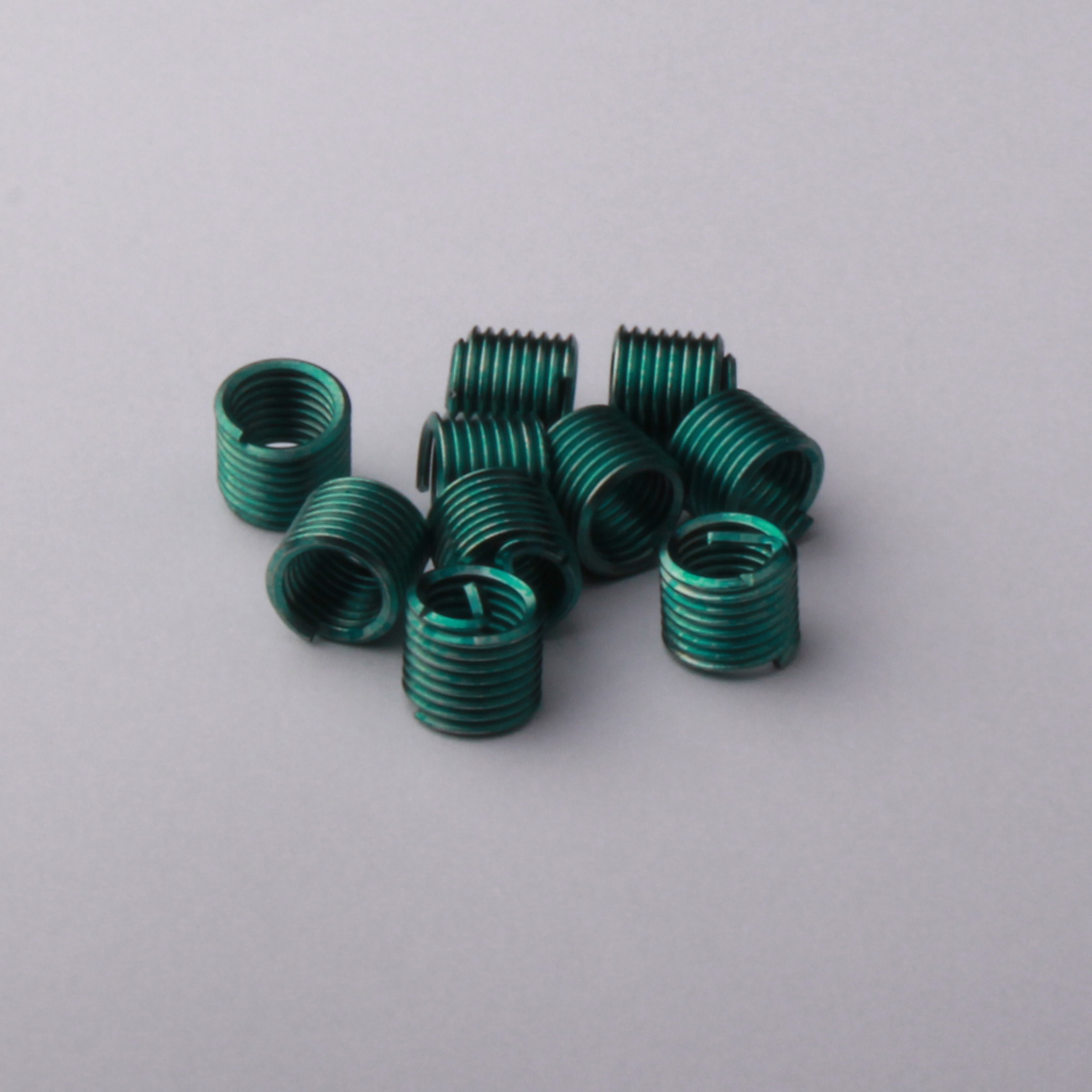 Coated Thread Insert for Metal