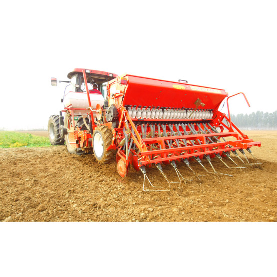 No till disc wheat seeder with precision drilling