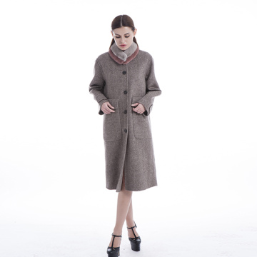 Large pocket herringbone cashmere coat