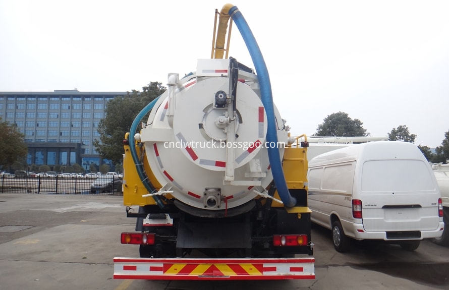 combination vacuum jetting truck 3